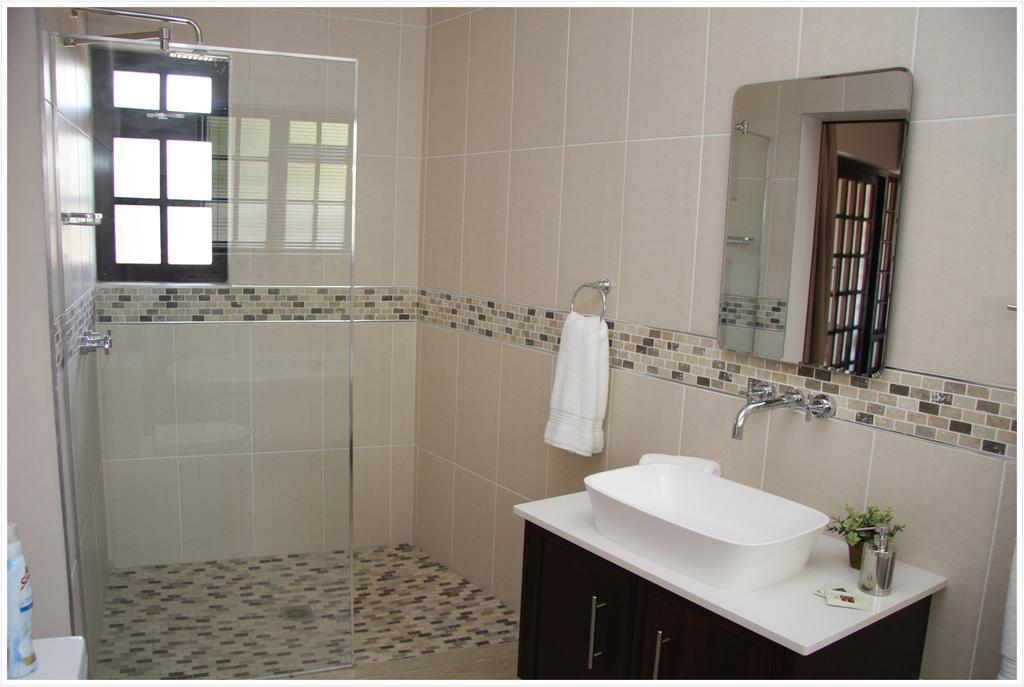 Be At Home Guesthouse Klerksdorp Quarto foto